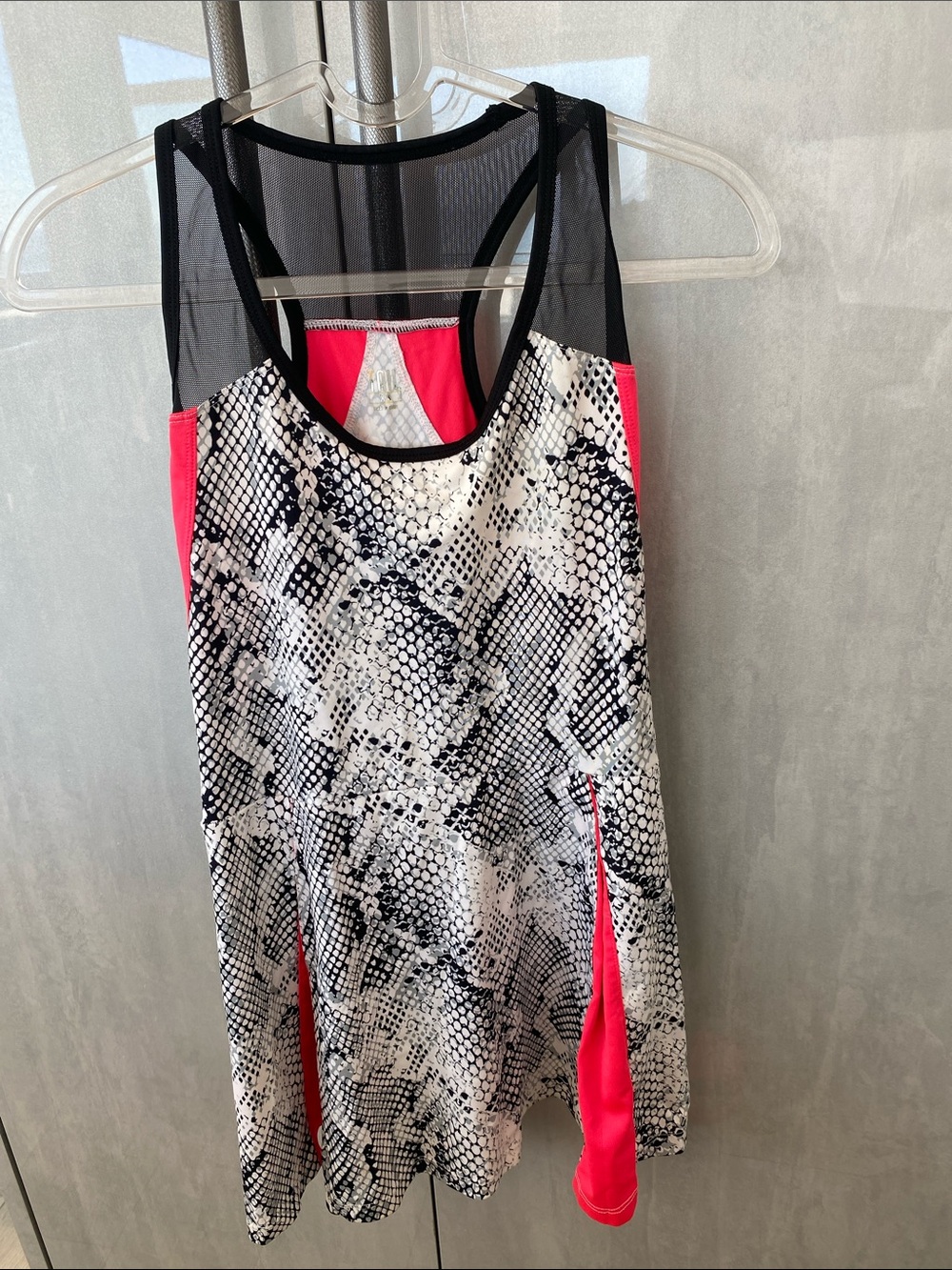 Tail Black & Hot coral Snake-Print Athletic/tennis dress size XS